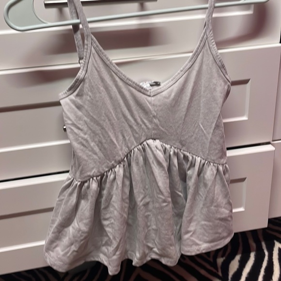 Poof! Tops - cute flowy tank top